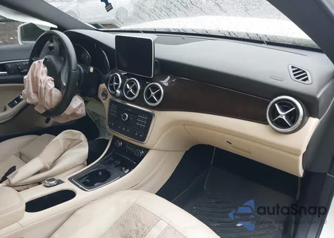 2016 Mercedes-Benz Gla 250 4Matic из США, поврежденный, VIN WDCTG4GB0GJ256936